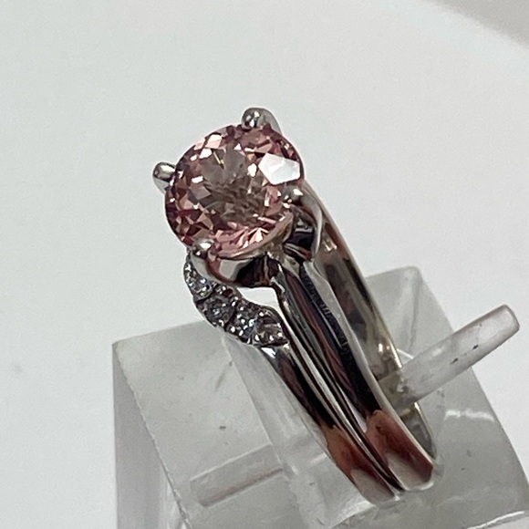 14K White Gold Morganite Solitaire Engagement Ring with Diamond Wedding Band - Picture 5 of 15